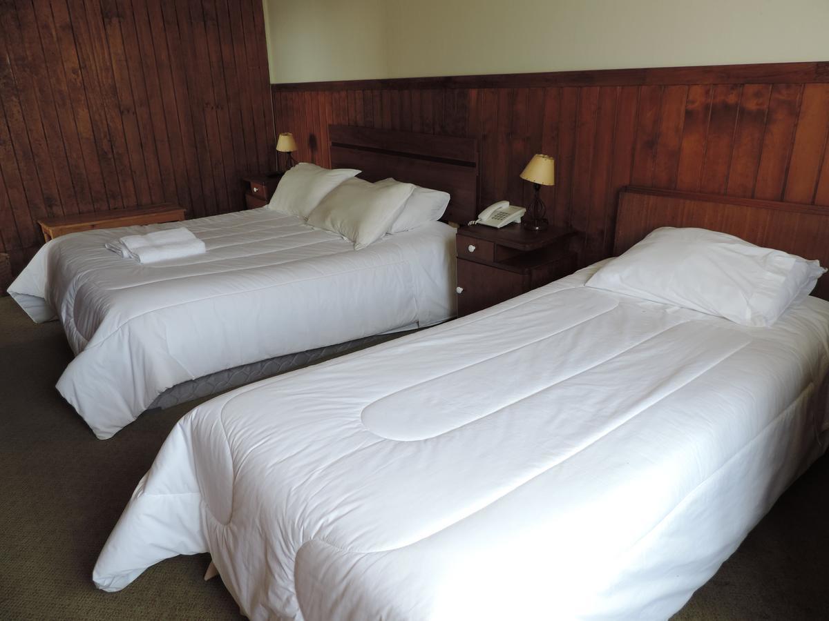 Hostal Oro Fueguino Punta Arenas Exterior foto
