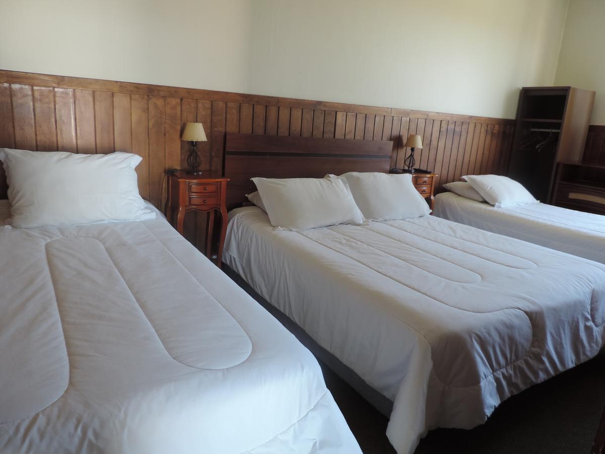 Hostal Oro Fueguino Punta Arenas Exterior foto